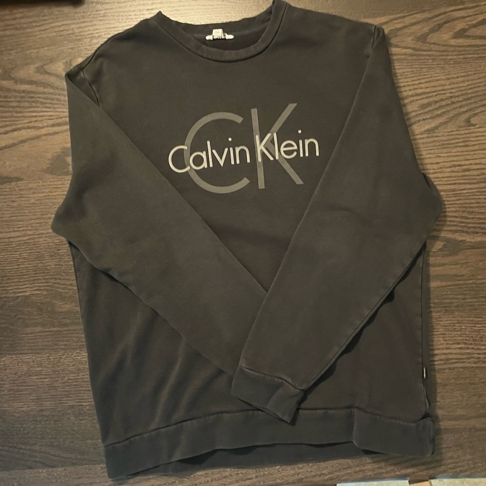 Calvin Klein Black Crew Neck Sweatshirt.